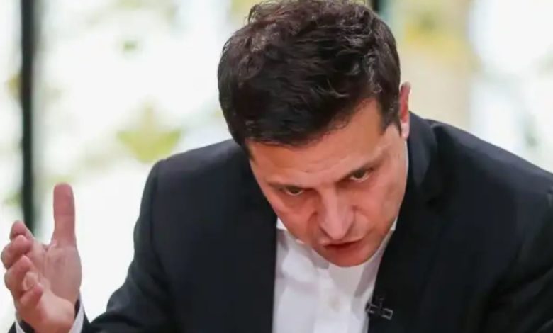 Замена-газу:-Зе-на-ходу-меняет-содержимое-«трубы»,-делая-её-взрывоопасной