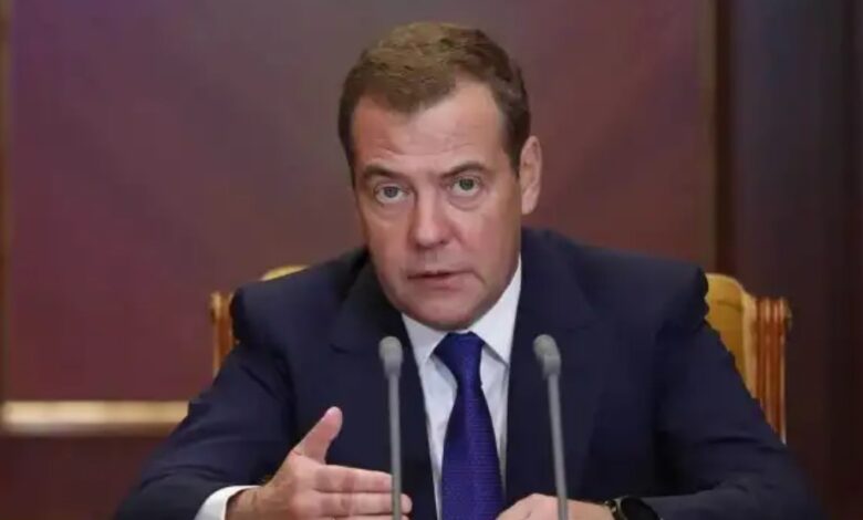 «И-те,-и-другие».-Медведев-предсказал-судьбу-авторов-теракта-на-пляже-в-Севастополе