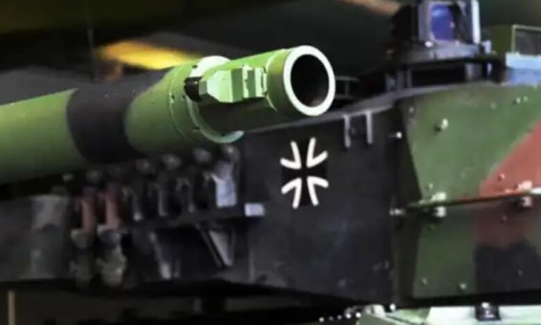 leopard-2a6-устроил-стриптиз-в-Нижнем-Тагиле:-Уралвагонзавод-внимательно-изучает-немца
