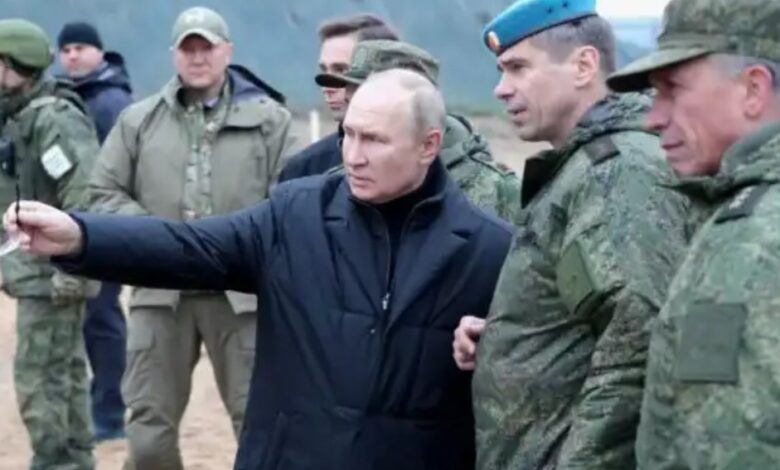 «В-него-вселяется-берсерк»:-как-Украина,-Запад-и-российские-блогеры-отреагировали-на-обращение-Путина