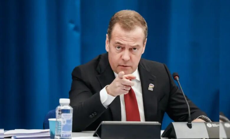 «Есть-только-один-способ»:-Медведев-назвал,-что-заберёт-Россия-взамен-«замороженных»-на-Западе-активов